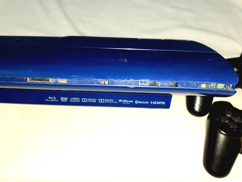 Ps3 For sale with 100+ game pre installed and 2 wireless controllers 2