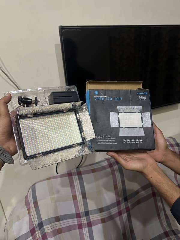 professional video LED light 3