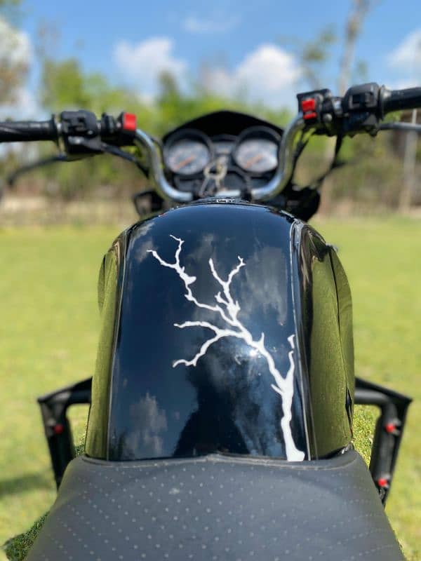 ybr 125 2019 4
