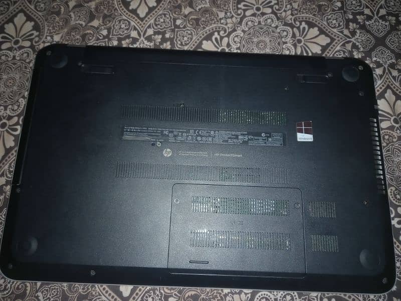 HP LaptopGeniune Condition 4