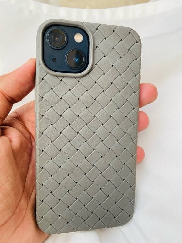 iPhone 13 2