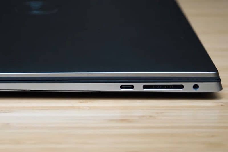 DELL precision 5560 brand new 4