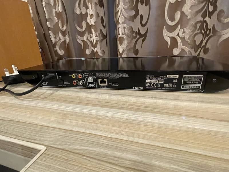 Sony Blu-ray DVD Player 4