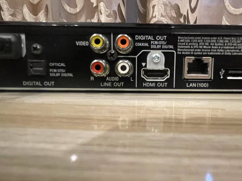 Sony Blu-ray DVD Player 6