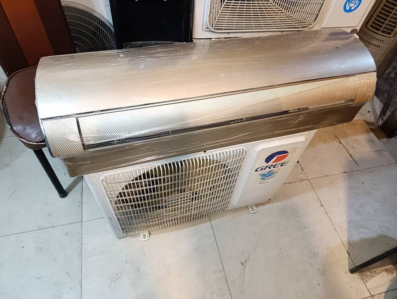 Gree/ Dc Inverter/ 1.5 ton | 1 ton | 2 ton inverter ac available 1