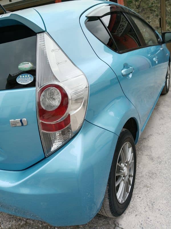 Toyota Aqua 2014 4