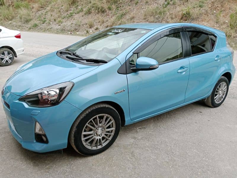 Toyota Aqua 2014 7