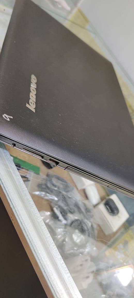 Laptop, PC, AMD A8-6410 APU with AMD Radeon R5 Graphics 4