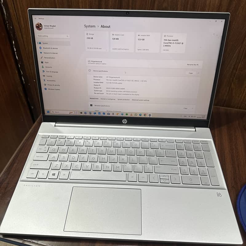 HP Laptop 11th Gen 256Gb SSD 12GB RAM 1