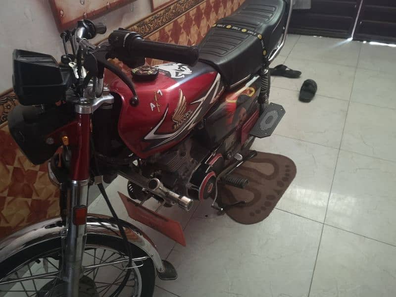honda 125 18modal saff halat main hai orgnal file 1