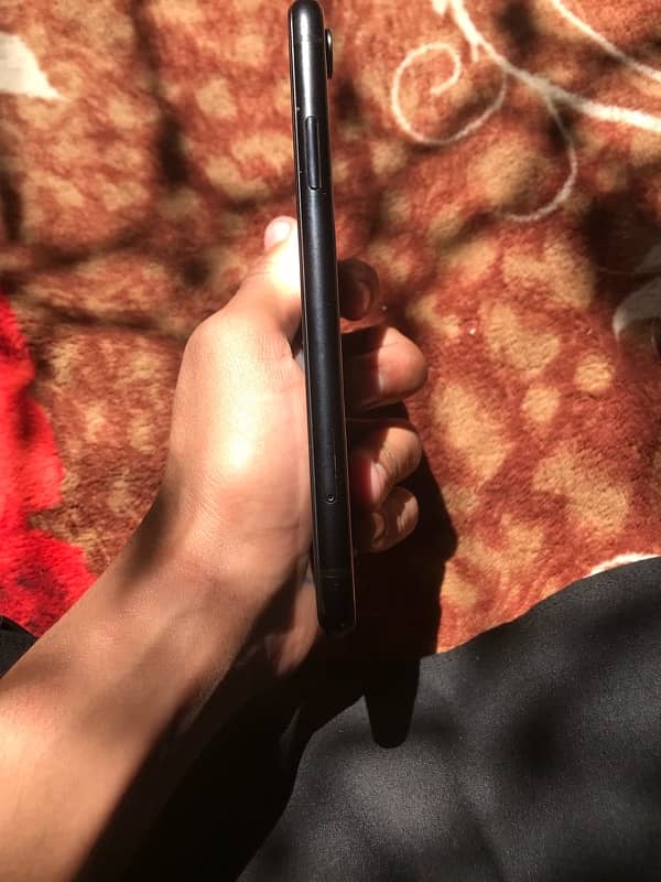 Iphone XR JV 64GB NON PTA 3