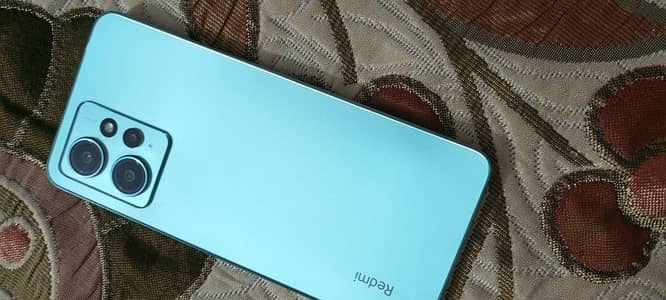 Redmi note 12 ( 6 + 128 )