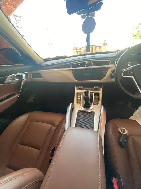 Proton X70 FWD premium 2022 7