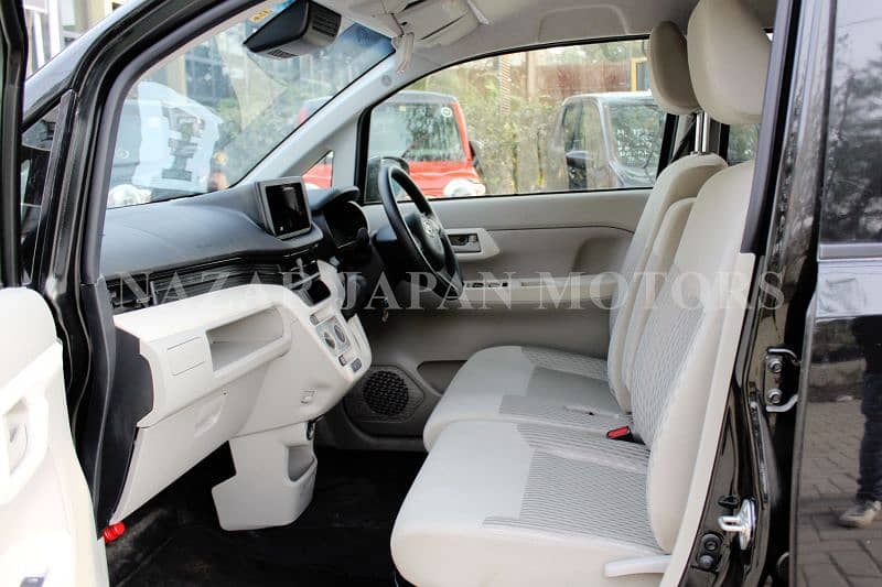 Daihatsu Move L SA3 Model 2022 - Fresh Import 7