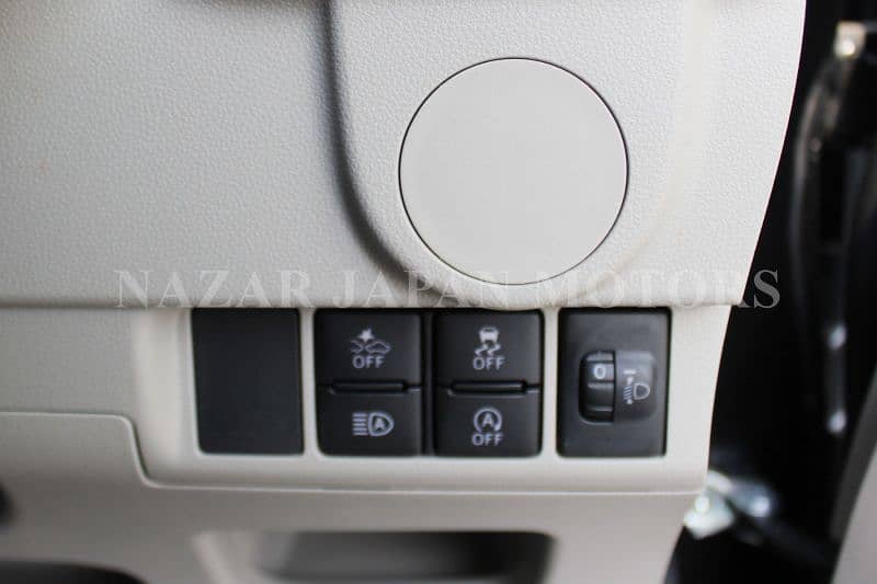 Daihatsu Move L SA3 Model 2022 - Fresh Import 10