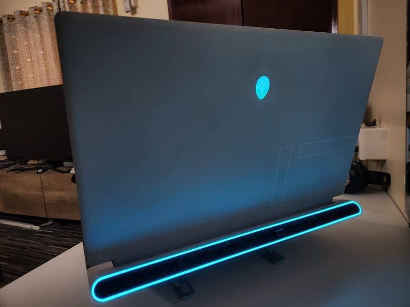 Alienware x17 r1  Rtx 3080 I9 2TB 64GB 360 Hz | Gaming Laptop 3