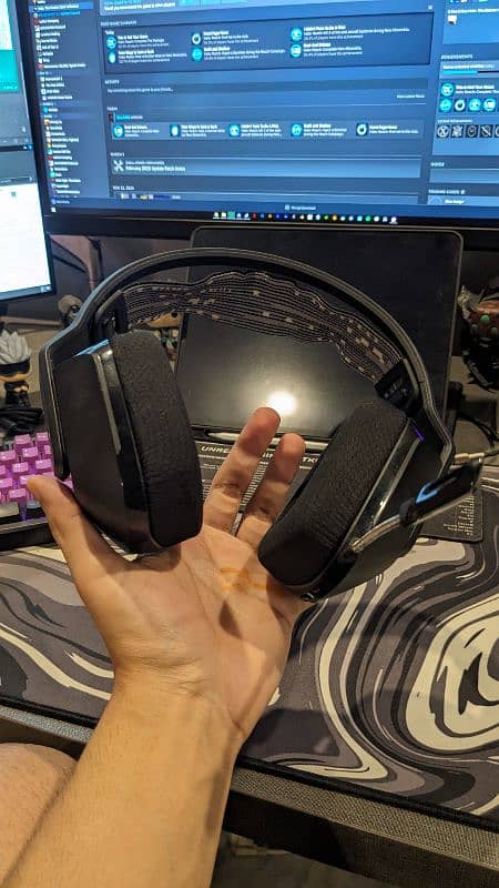 Logitech G733 Gaming Headphones 0