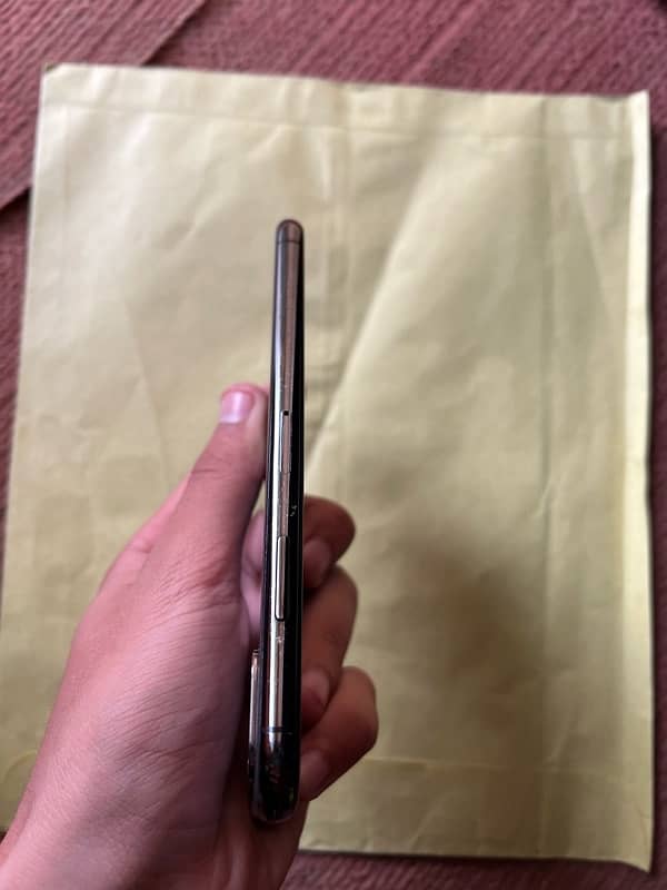 IPhone X non pta 3