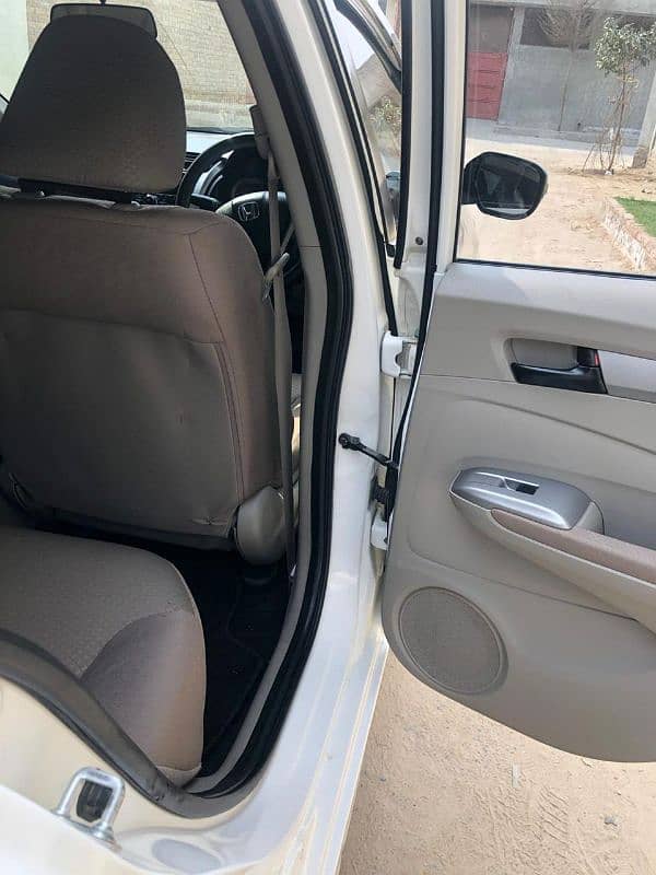 Honda City IVTEC 2019 Automatic guniene condition 7