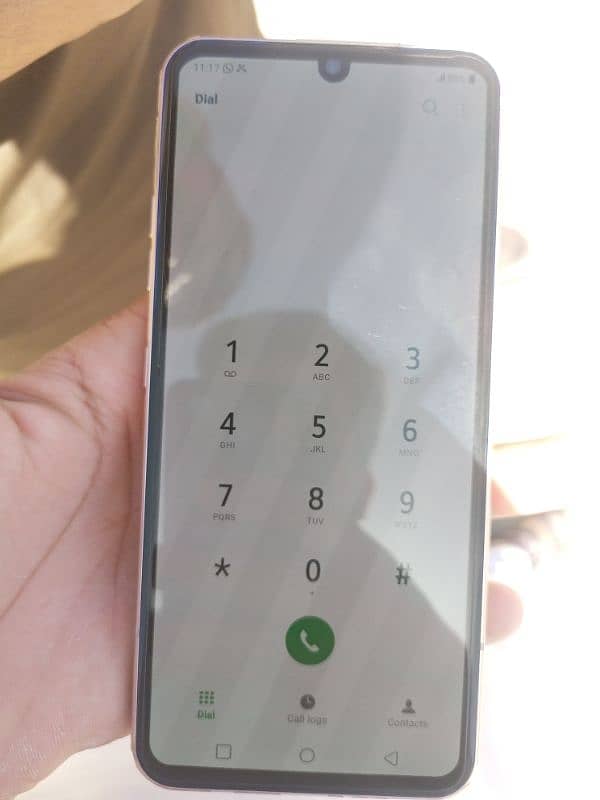 lg v60 1