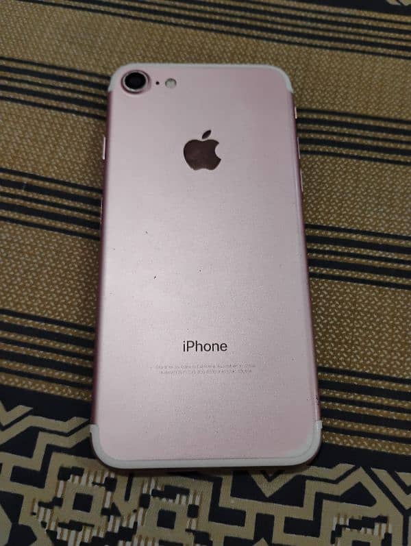 iphone 7 non PTA factory unlocked 2 gb 32gb read description 1