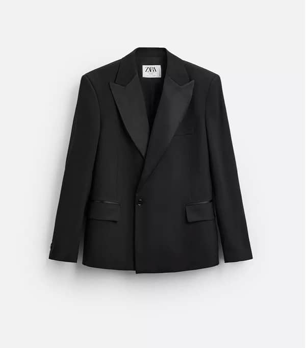BLACK COAT FROM ZARA 2
