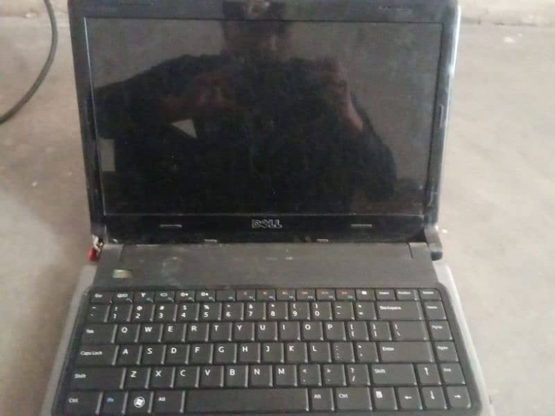 Dell laptop parts for sale not working battery is orignal and worked 0