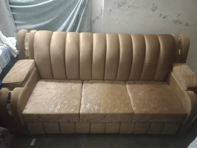 sofaset with table 7