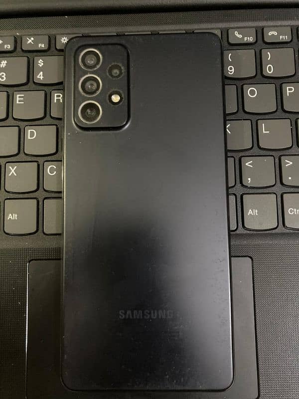 Samsung A72 With Box 10/10 1