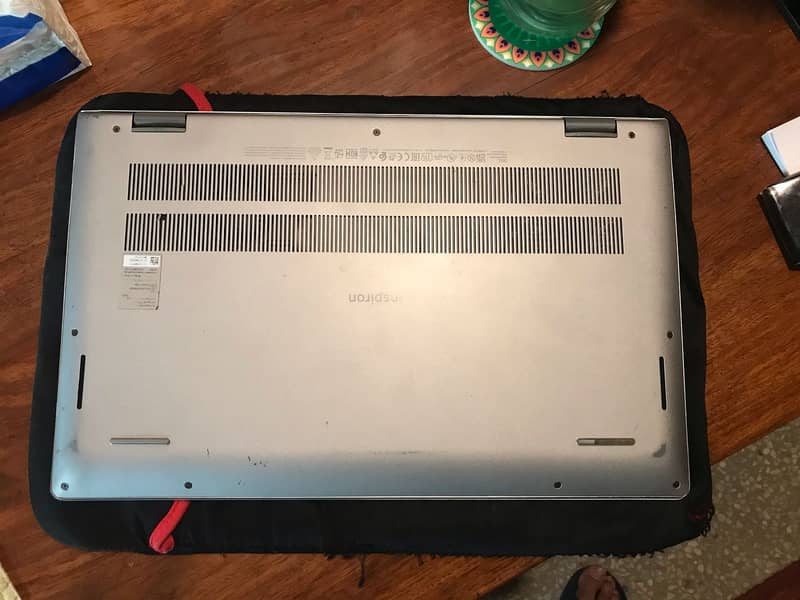 Dell Inspiron 15 5510 Processor 11th Gen Intel(R) Core(TM) i7-11390H 2