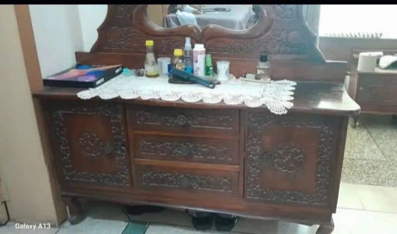 Dressing Table 1