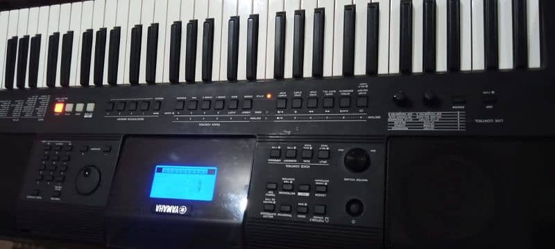 Yamaha PSR E453 Professional Piano Yamaha Keyboard Casio Roland Korg 3