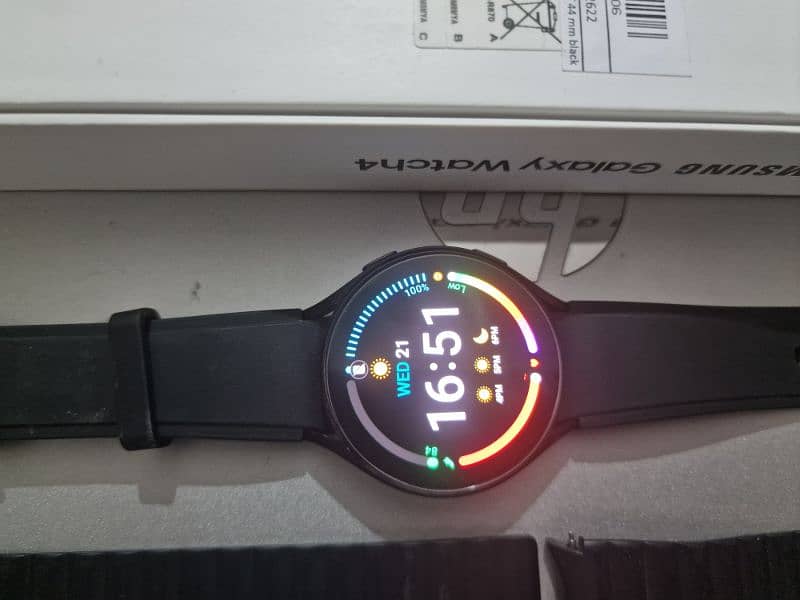 Samsung watch 4, 44mm 1