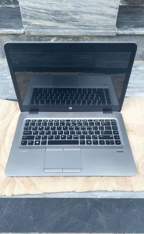 HP EliteBook 840 G3 i5 6th Gen Laptop–Dual SSD (256GB+128GB M. 2), 8GB 5