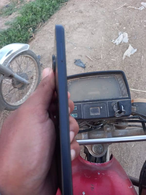 Infinix Hot 30 8GbRam/128ROM 5