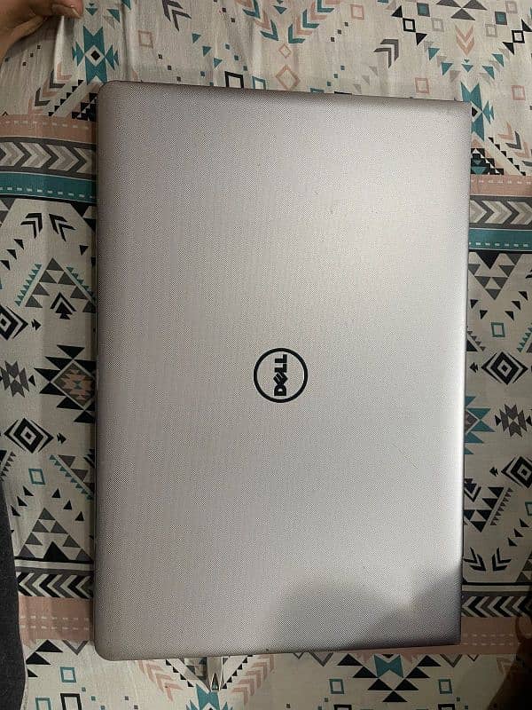 Dell inspiron 5759 1