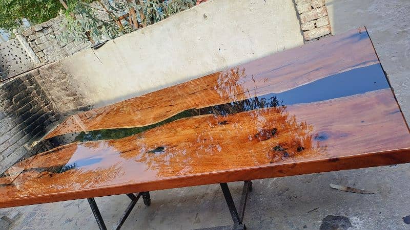epoxy luxury dinning tables contact 033.287. 098.77 14