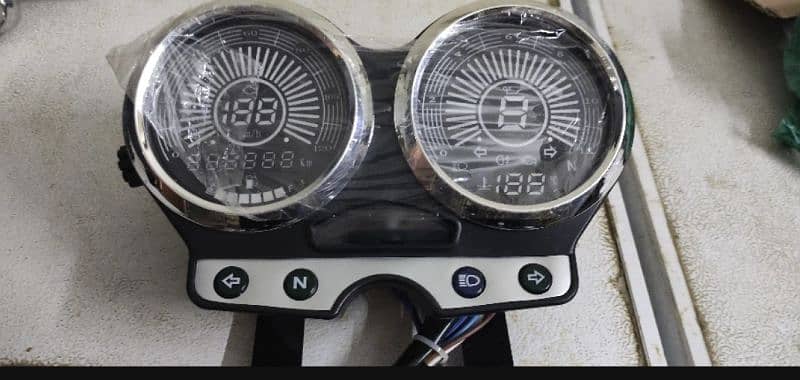 universal Speedometer 2