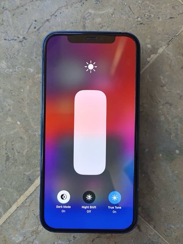 Iphone 12 condition 10/10 2