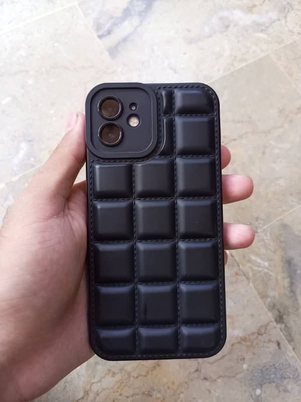 Iphone 12 condition 10/10 7