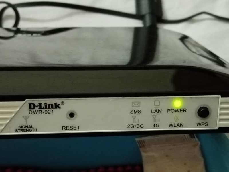 D-Link DWR-921 0