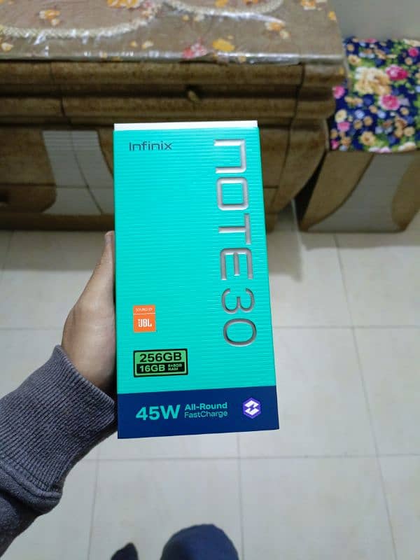 Infinix Note 30 Full new mobile phone 8+8/256 Ram memory 0