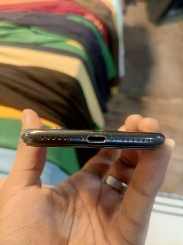 IPhone 7 Non PTA 10