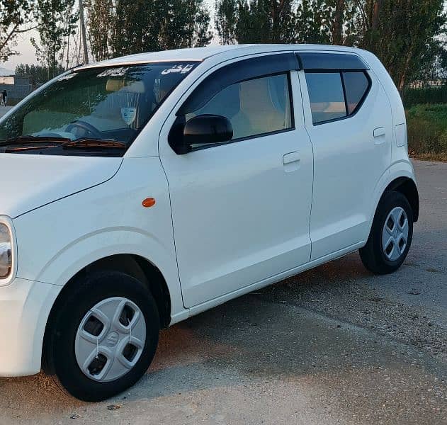 Suzuki Alto 2017 1