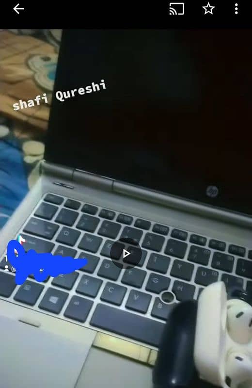 ued mai laptop hn hp ka beetry timing bi thk hn or charger bi hn on h 0