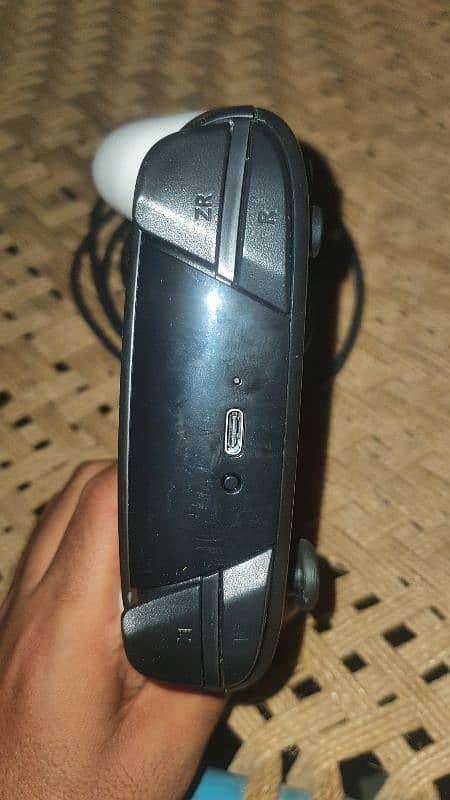 Nintendo switch Pro wireless controller 7