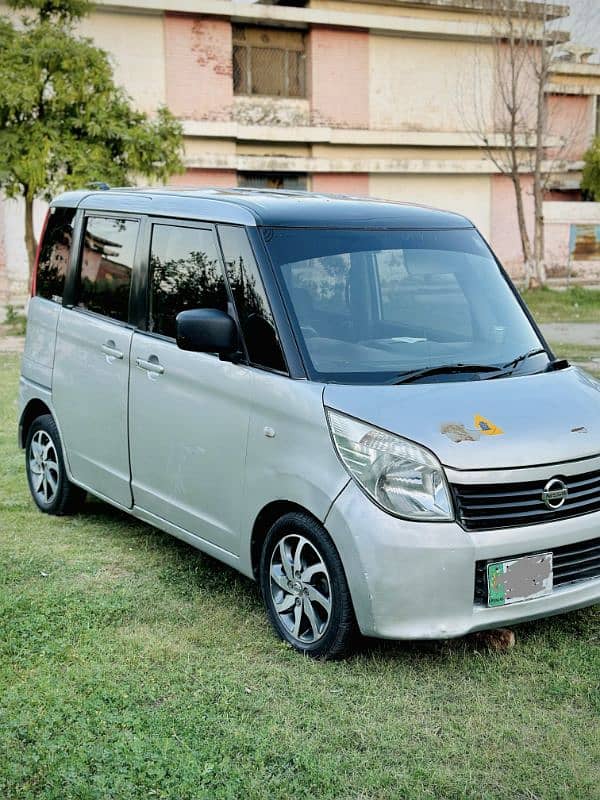 Nissan Roox 2012 (import 2016) 0