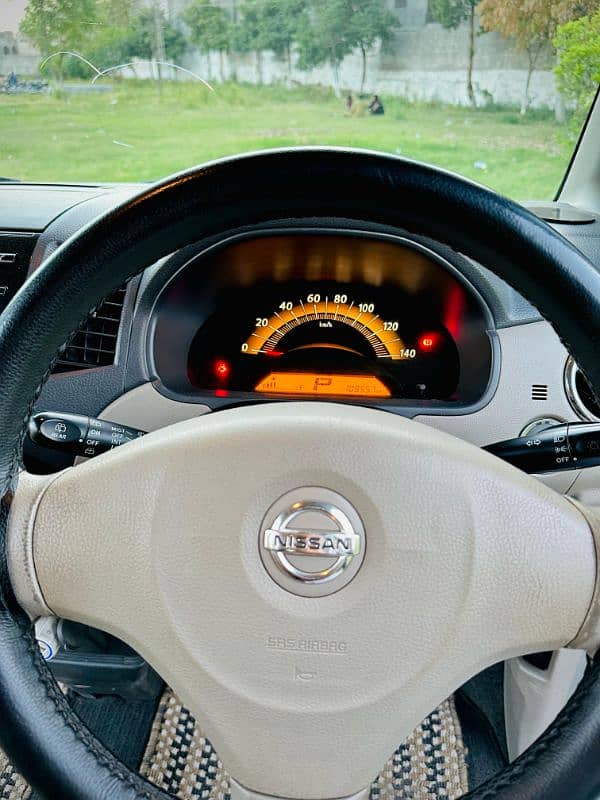 Nissan Roox 2012 (import 2016) 3