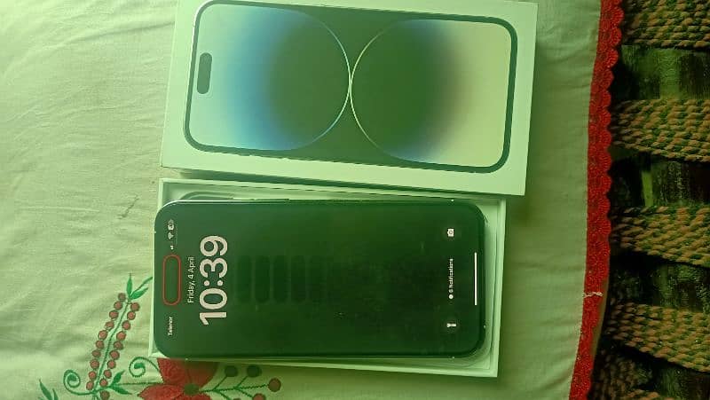 I phone 14 pro max 1
