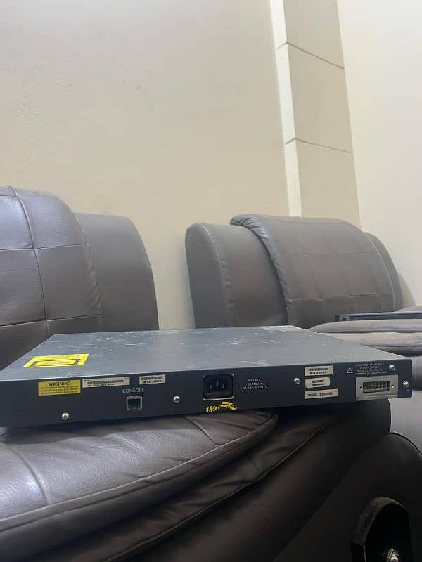 48port  switch Cisco 1